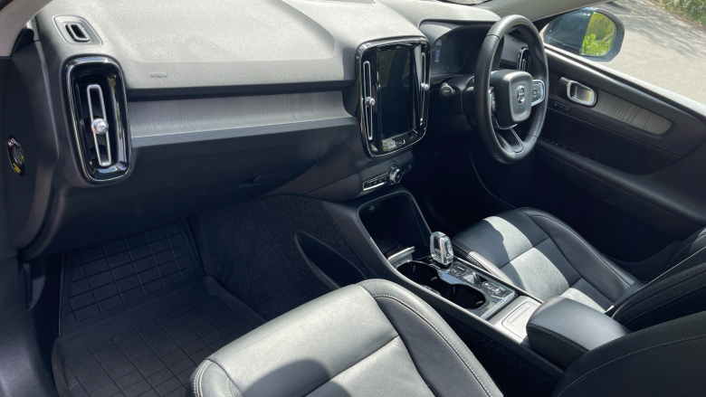 Volvo Xc40 1.5 T3 Inscription 5dr Petrol Estate